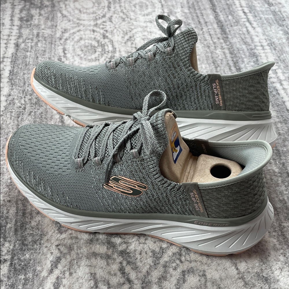 Skechers Shoes for Women